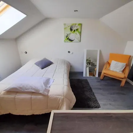 Charmante Maison A Avec Jardin Cloture *